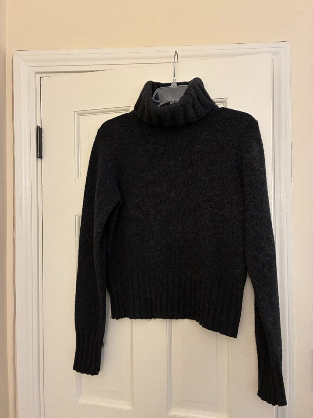 Woman's Vintage J.Crew 100% Wool Charcoal Gray Turtleneck Medium